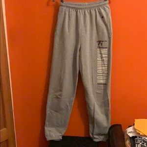 Washington College sweats pants, size small